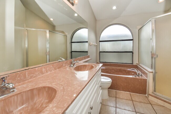 Building Photo - 11015 Felton Ct