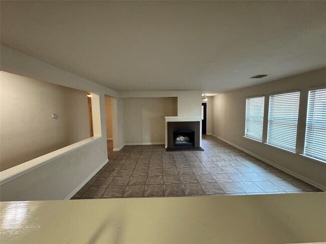 Building Photo - 16143 Cole Bridge Ln
