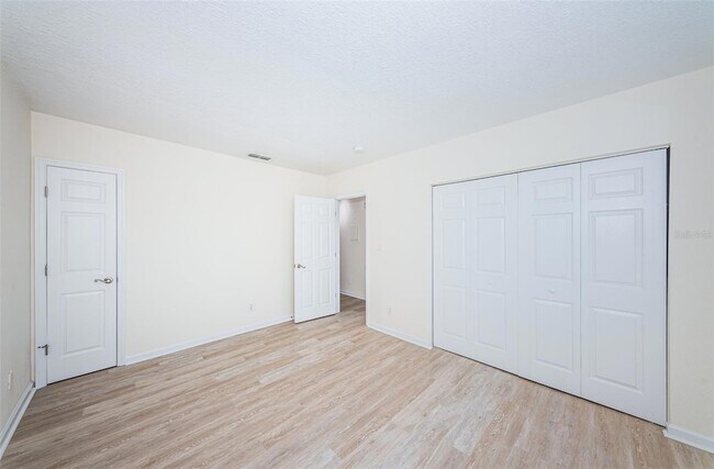 Building Photo - 251 Pompano Dr SE