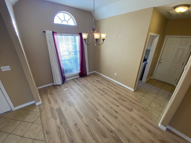 Building Photo - 6012 Remington N Cir