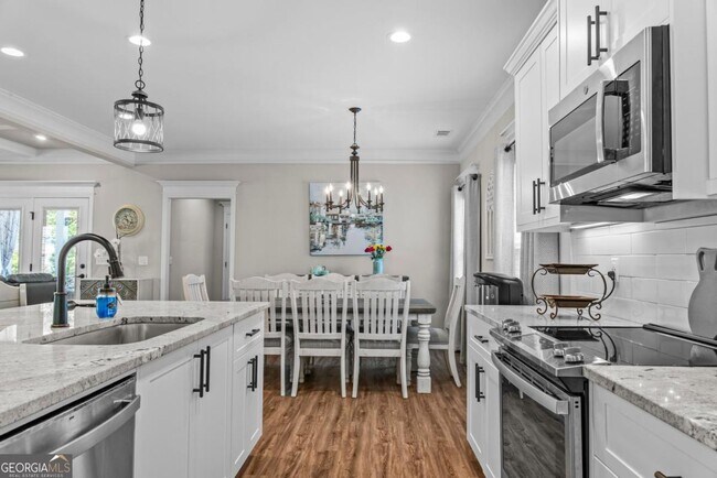 Building Photo - 1540 Carriage Ridge Dr
