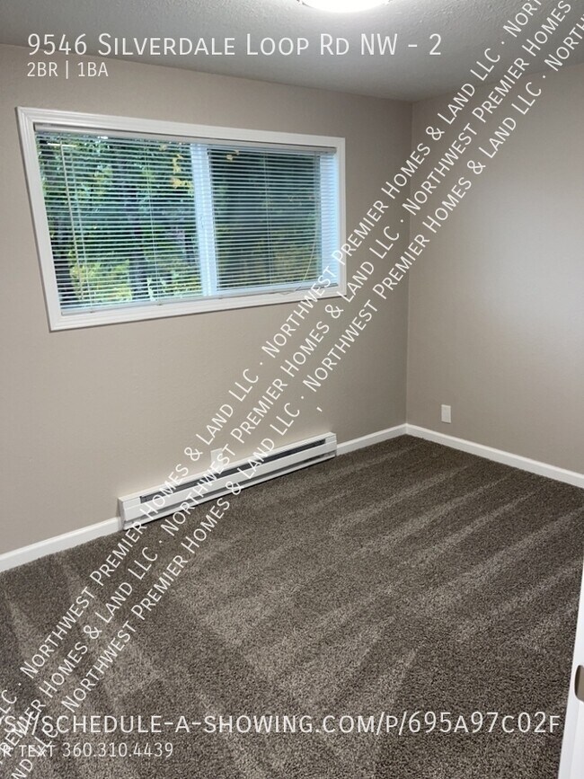 Building Photo - 9546 Silverdale Loop Rd NW