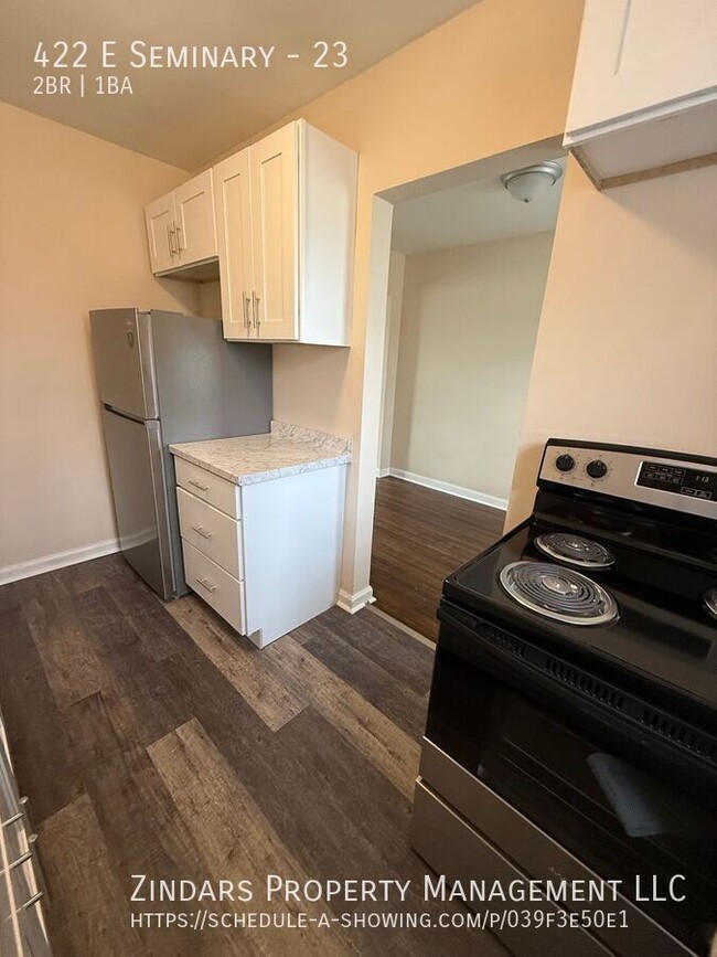 Building Photo - MOVE IN SPECIAL!!! Newly Remodeled 2 Bed 1...