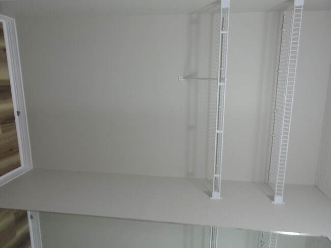 Building Photo - 2800 Wilson Ln