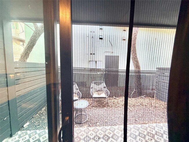 Building Photo - 201 Academy Dr