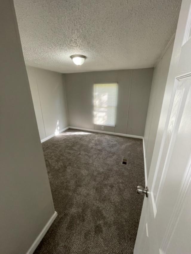 Building Photo - 18 Fox Haven Dr