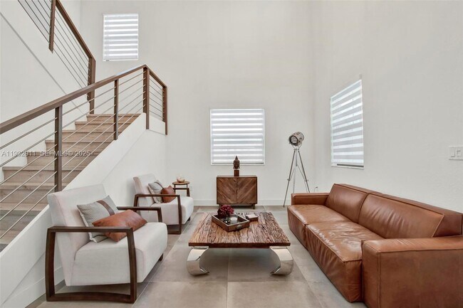 Building Photo - 10333 SW 232nd St