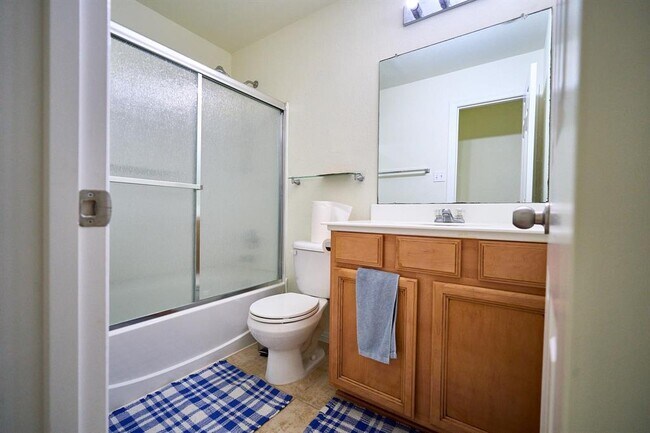 Building Photo - 10027 Deer Track Ct