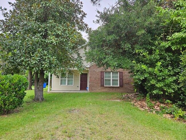 Building Photo - 601 Roxie Ave