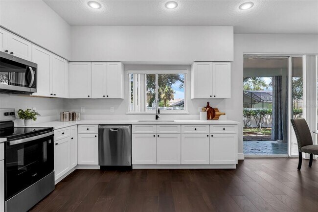 Building Photo - 1121 Needlewood Loop