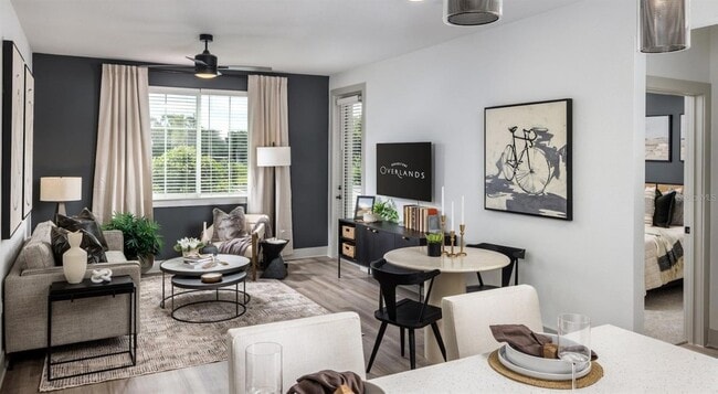 Building Photo - 5000 Collina Ter