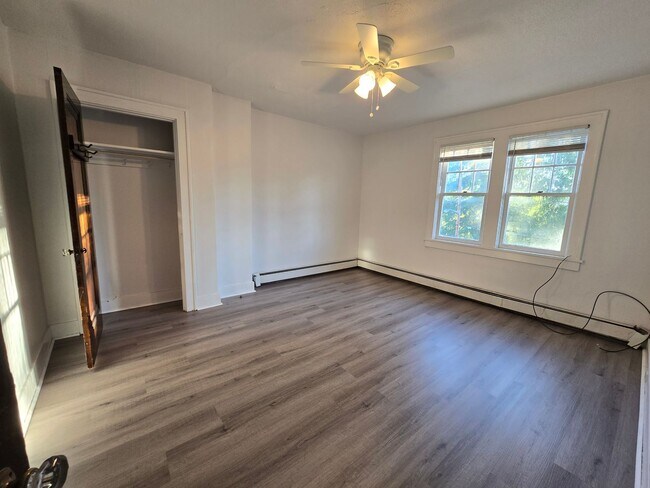 Building Photo - sta6523