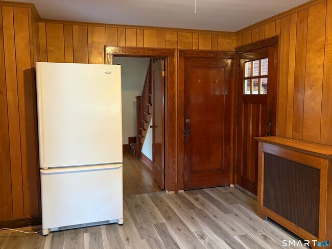 Building Photo - 34 S Rd