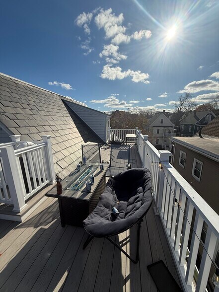 Building Photo - 34 Pratt St