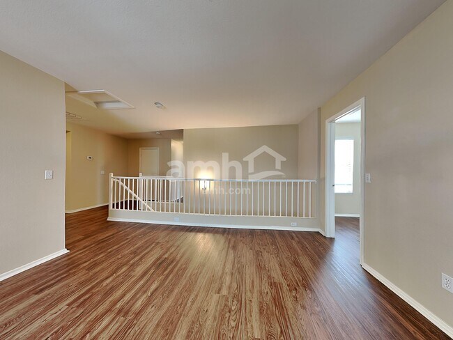 Building Photo - 11167 W Garfield St