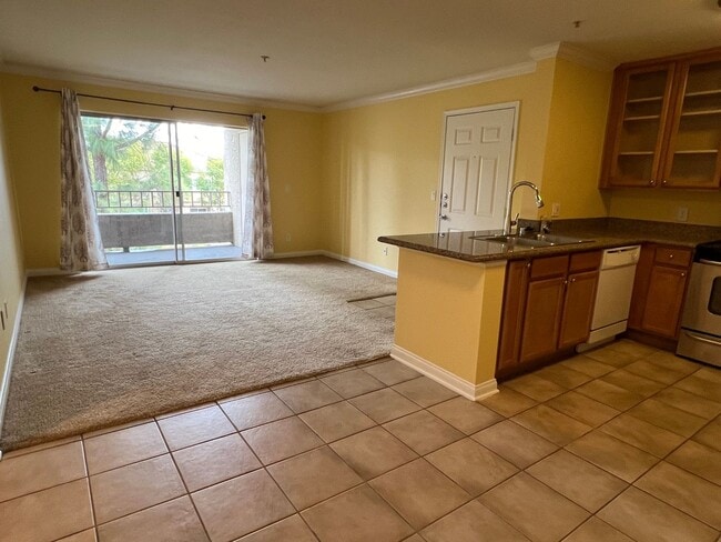 Building Photo - Magnificent 1 Bedroom Condo in Triana in Corona Ranch