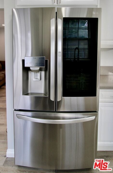 Building Photo - 8421 Darby Ave