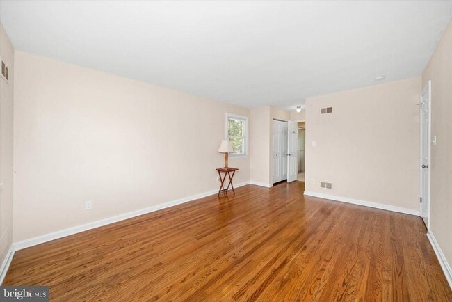 Building Photo - 4 Malvern Ct