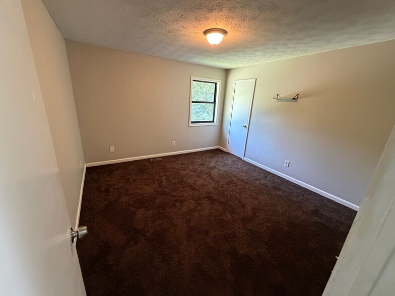 Building Photo - 1386 Williamsburg Ln
