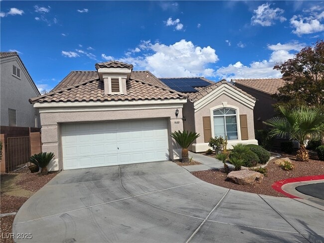 Building Photo - 9688 Emeraude Ave