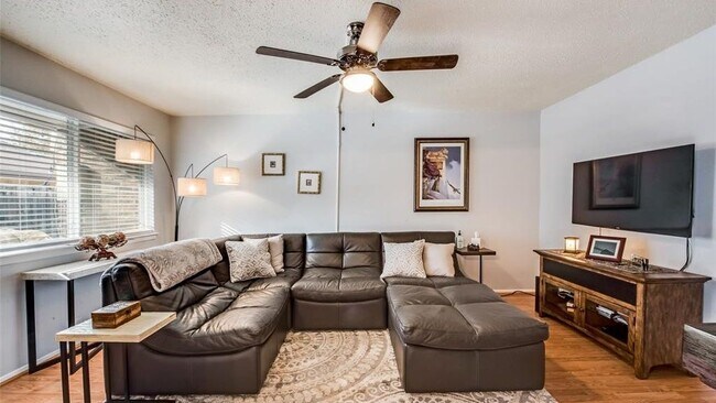 Building Photo - 4417 Westminster Dr