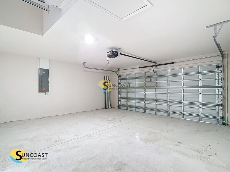 Building Photo - 13530 SW 87th Cir