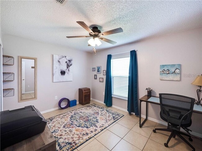 Building Photo - 709 Del Prado Dr