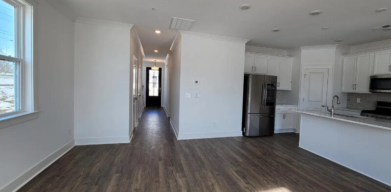 Building Photo - 408 Ringo Ln