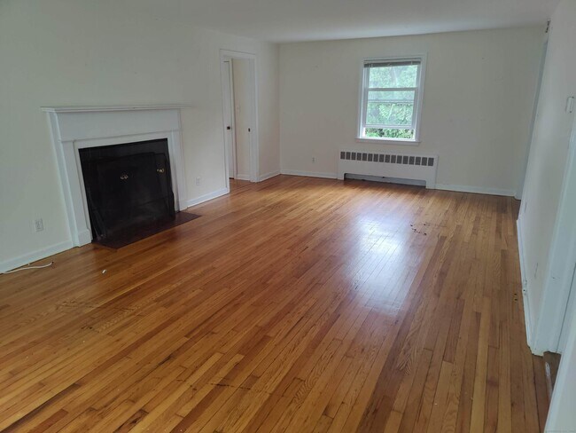 Building Photo - 1254 Trout Brook Dr