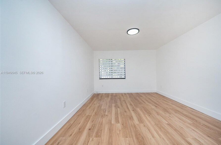 Building Photo - 8415 SW 107th Ave