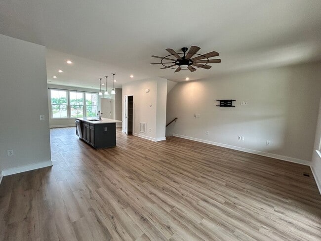 Building Photo - 14361 Revelry Blvd