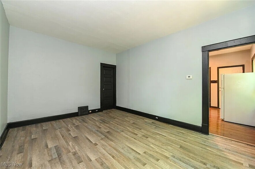 Building Photo - 3620 E 63rd St