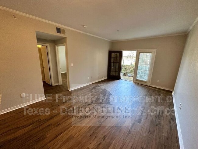 Building Photo - 1655 Ascension Bluff Dr