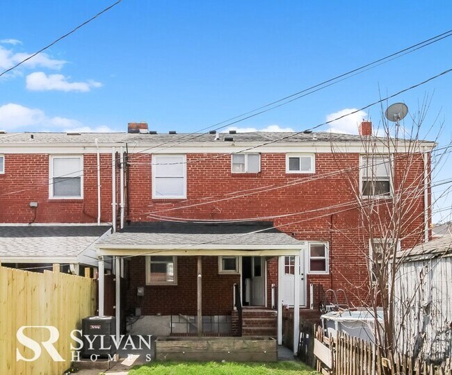 Building Photo - Nice 4BR 1.5BA Brick Home