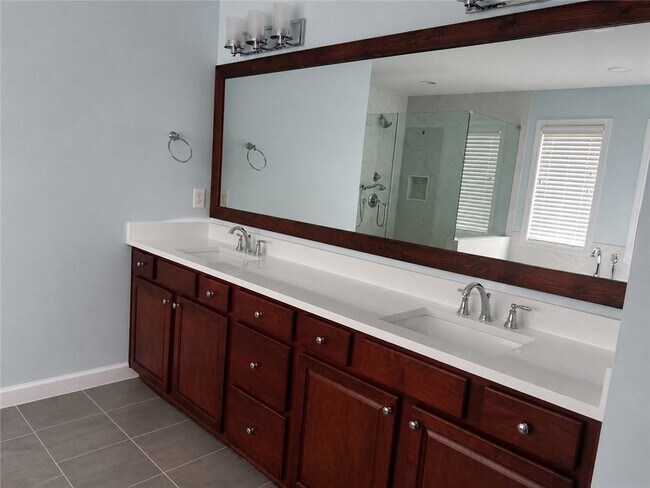 Building Photo - 3215 Warbler Way