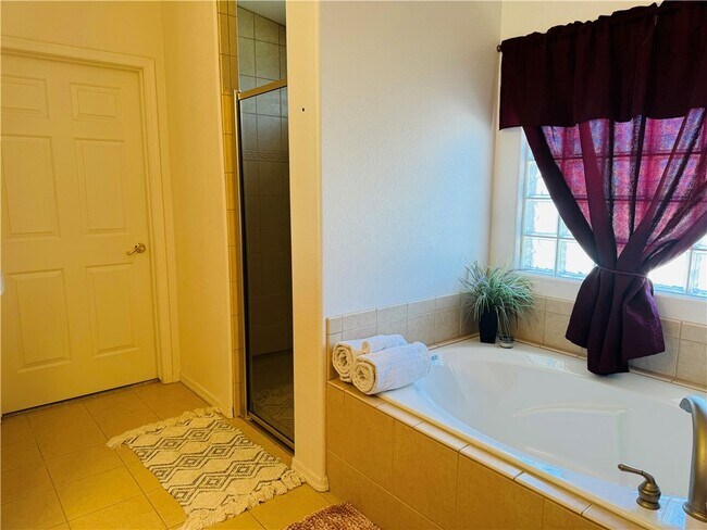 Building Photo - 5264 Antelope Dr