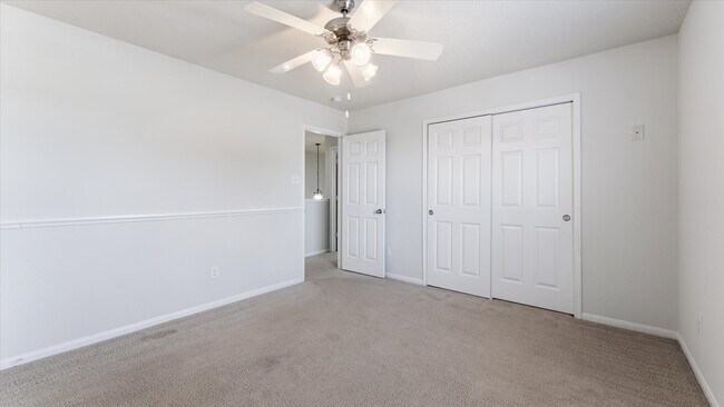 Building Photo - 9954 Knob Hollow Way