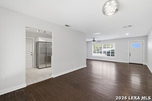 Building Photo - 250 Thorain Blvd