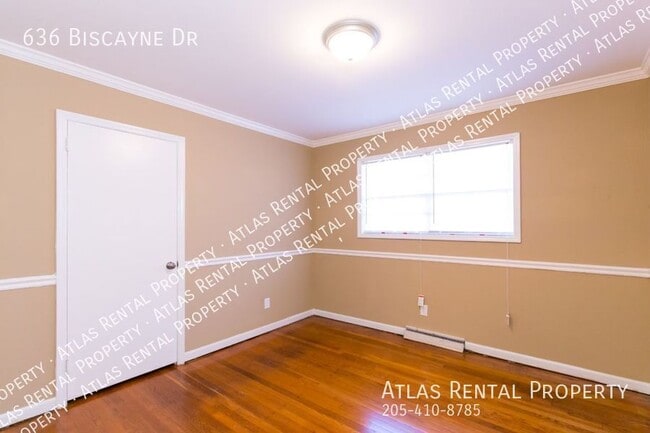 Building Photo - 636 Biscayne Dr