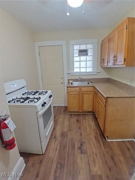 Building Photo - 103 E Boston Ave