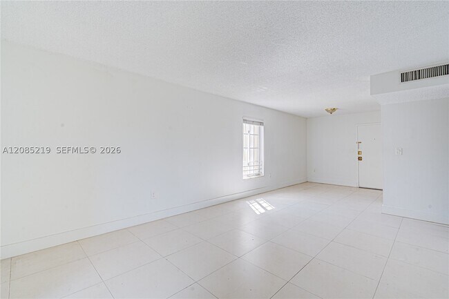 Building Photo - 5102 NW 79th Ave