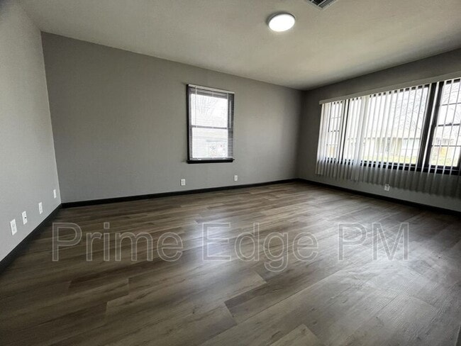 Building Photo - 4027 F St