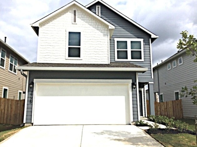 Building Photo - 2725 Wolfcreek