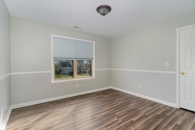 Building Photo - 3400 McGee Cove