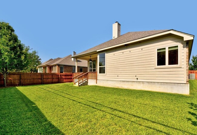 Building Photo - 20929 Windmill Ridge St