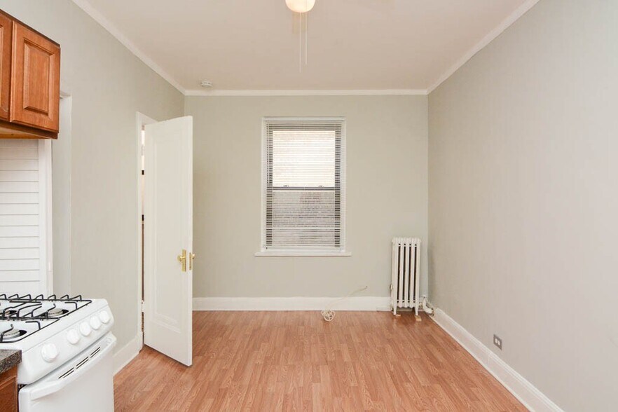 Building Photo - 3836 N Fremont St