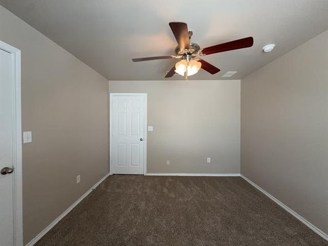 Building Photo - 704 E College St