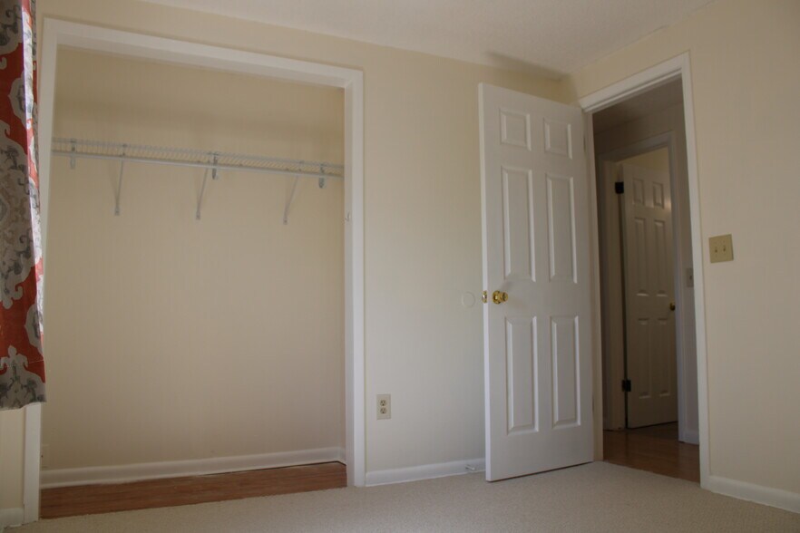 Bedroom 1 - 1563 Pawnee St