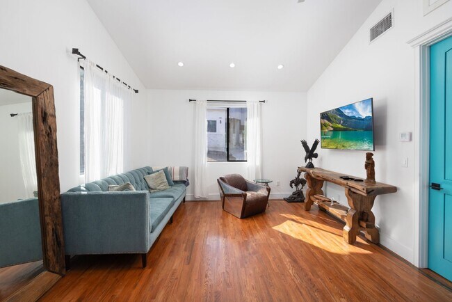 Building Photo - Stunning Mountain Views in Chino Hills for 2-bedroom