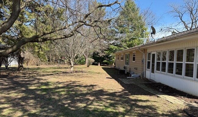 Building Photo - Rare Rental- Prairie Hill SD 3 bedroom 2 bath Ranch Home COMING IN JUNE